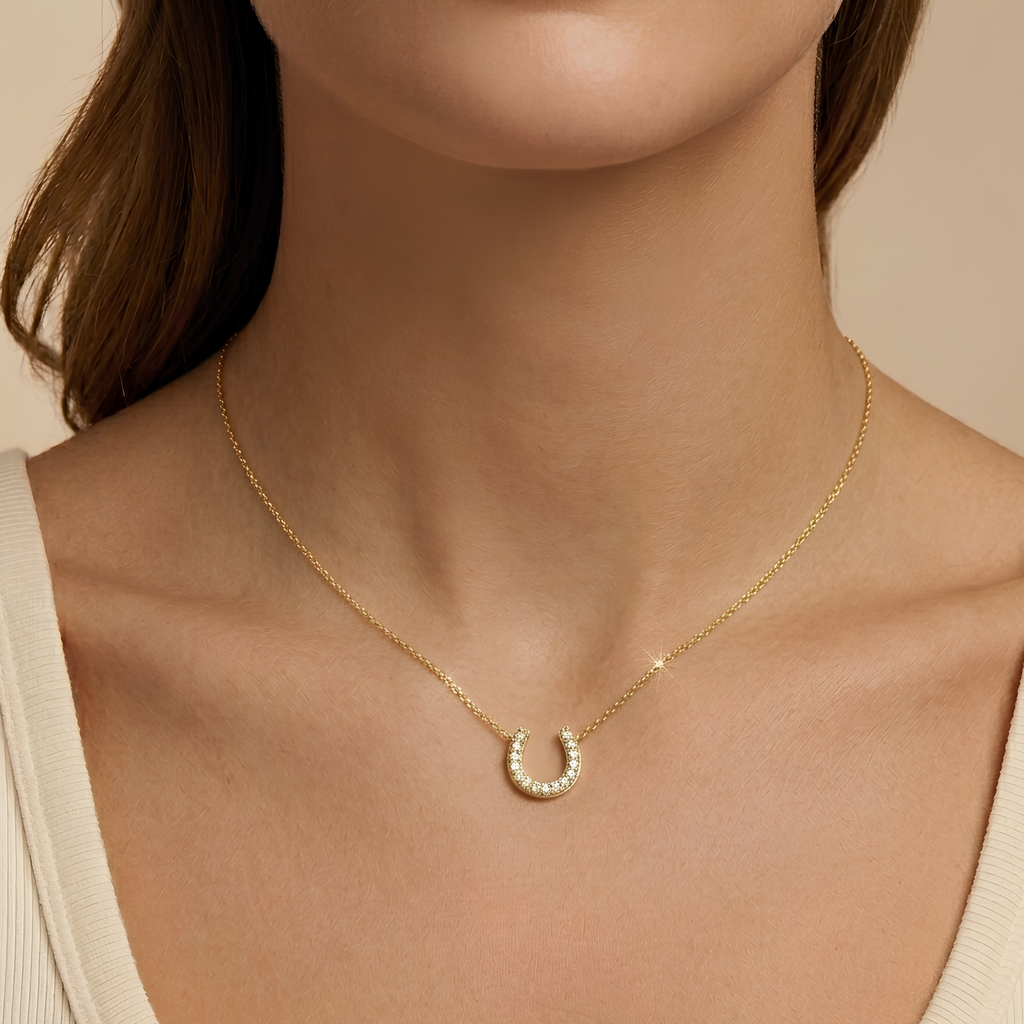 Horshoe Pendant Necklace